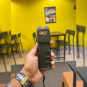 980000 Self Defence Stun Gun-928 with Flashlight